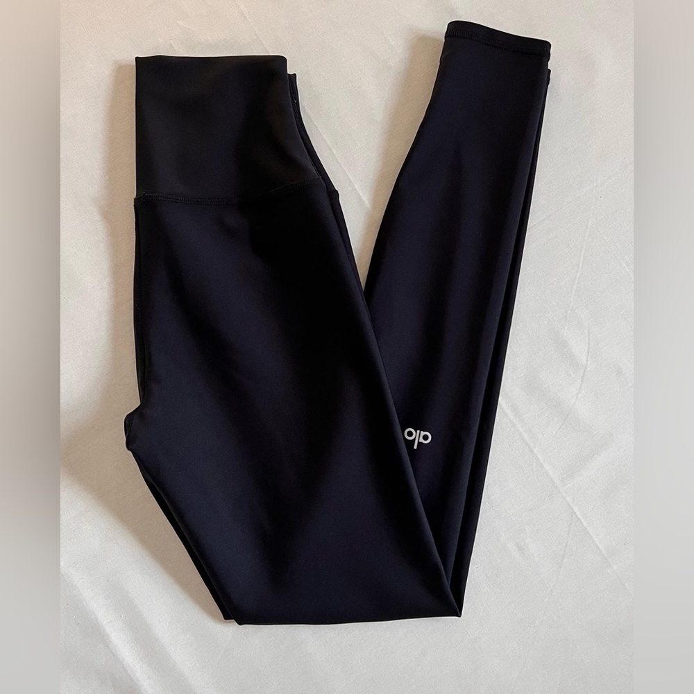 Brand new Alo Yoga Leggings Size Small